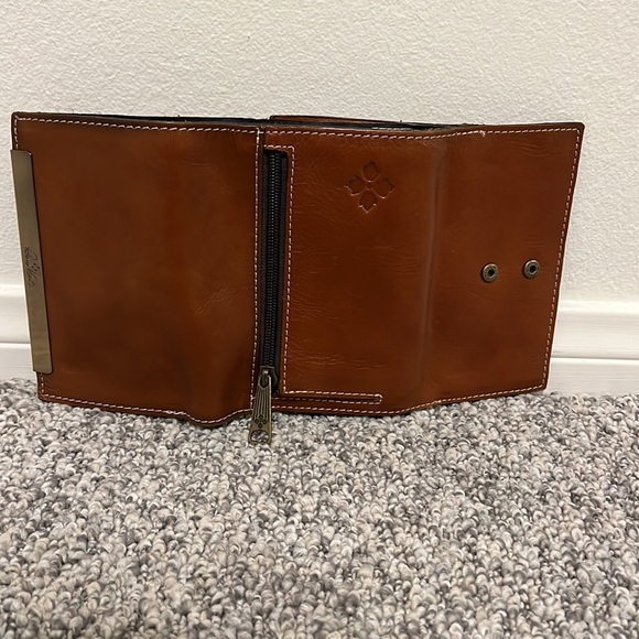 Patricia Nash Leather Trifold Wallet - Picture 6 of 6